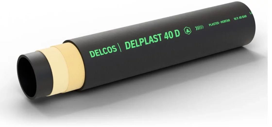 Маркуч DELPLAST 40 D с частично отстранени слоеве: вътрешен слой, армировка и външен слой